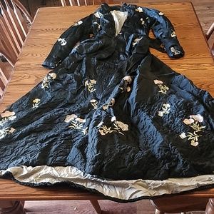Vintage 1970s Silk/Satin Housecoat